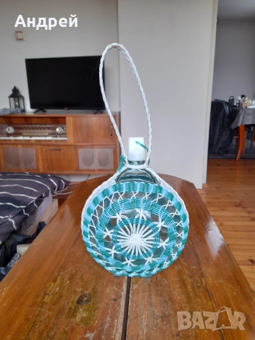 Стара стъклена бъклица,павур