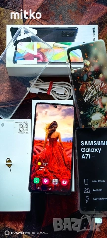 SAMSUNG GALAXY A71-Перфектно състояние.Пълен комплект+подаръци, снимка 2 - Samsung - 53814528