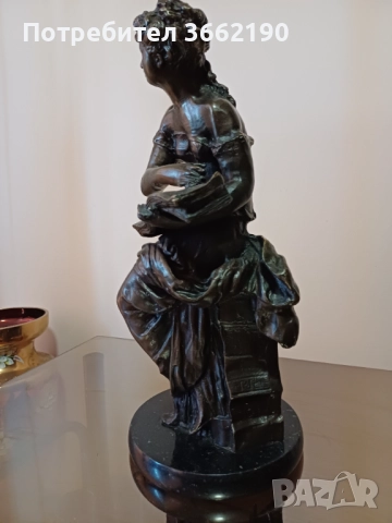 Бронзова женска фигура, снимка 2 - Статуетки - 52514078