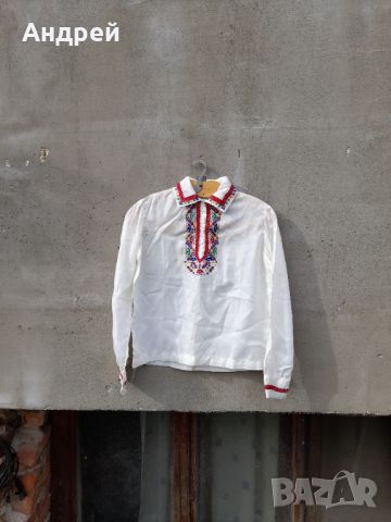 Стара Дамска бродирана риза за носия, снимка 1 - Антикварни и старинни предмети - 45178864