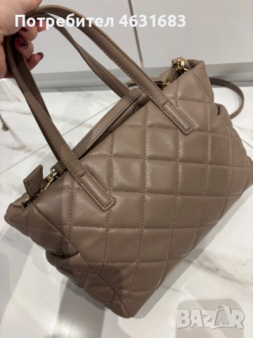 Дамска чанта Valentino, снимка 2 - Чанти - 53490877