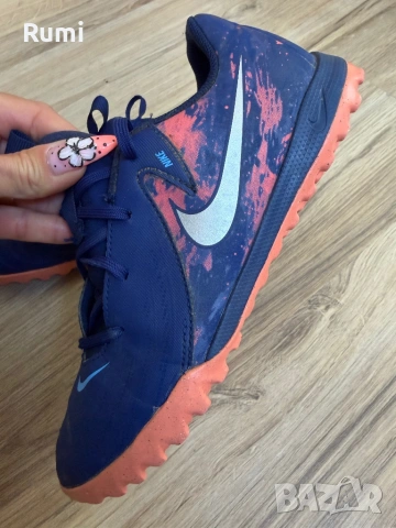 Оригинални  юношески  маратонки Nike Phantom GX II Academy TF! 37,5 н, снимка 10 - Детски маратонки - 51894773