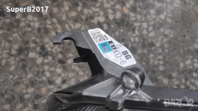 Продавам - оригинални леви и десни фарове за Тойота Ярис 2020-, снимка 10 - Части - 51968689