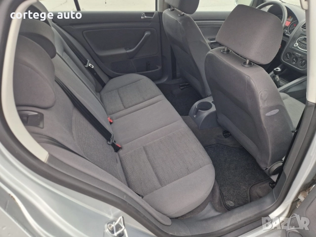 VW GOLF 1.9 TDI, снимка 11 - Автомобили и джипове - 52376200