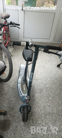 Електрическа тротинетка RAZOR, снимка 5 - Скутери и тротинетки - 54166859