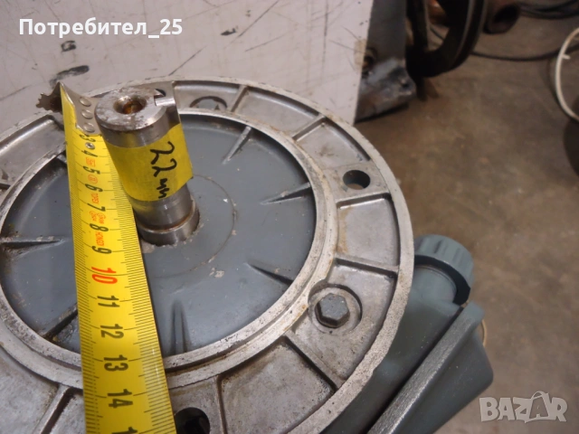 Трифазен фланцов ел.мотор, снимка 3 - Електродвигатели - 53895453