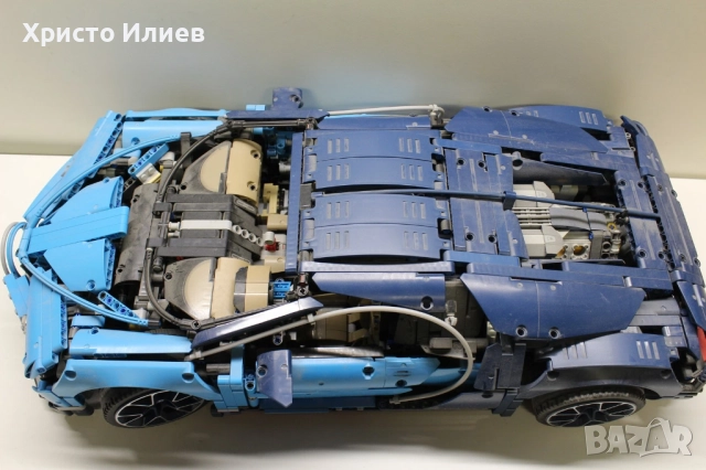 Конструктор LEGO Technic Bugatti Chiron 42083 Technic Chevrolet 42093 Лего, снимка 5 - Конструктори - 52545476