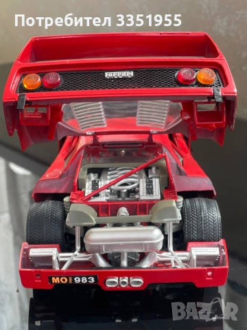 Ретро модел на Ferrari F 40 1/18, снимка 10 - Колекции - 54199022
