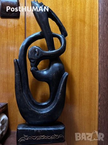 Африканска статуетка