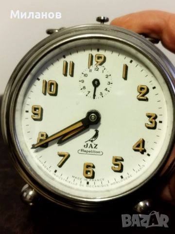 Стар механичен будилник, настолен часовник, снимка 2 - Антикварни и старинни предмети - 52877864