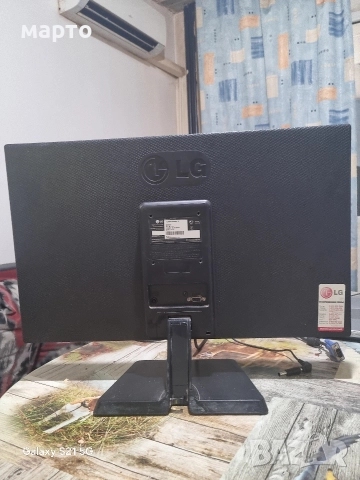 Лед монитор LG 23 инча, снимка 4 - Монитори - 52790247