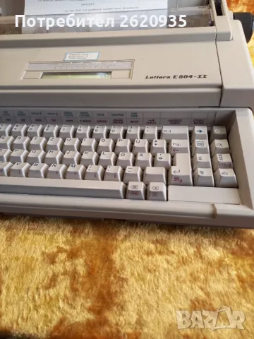 Електрическа пишеща машина Olivetti Lettera E 504-II латиница., снимка 5 - Други машини и части - 47036653