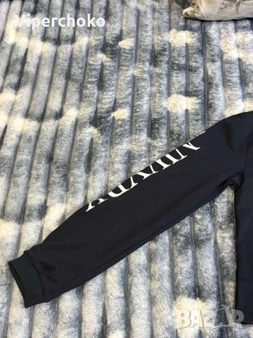 Блуза номер XL но отговараея за номер М, снимка 3 - Блузи - 53722270