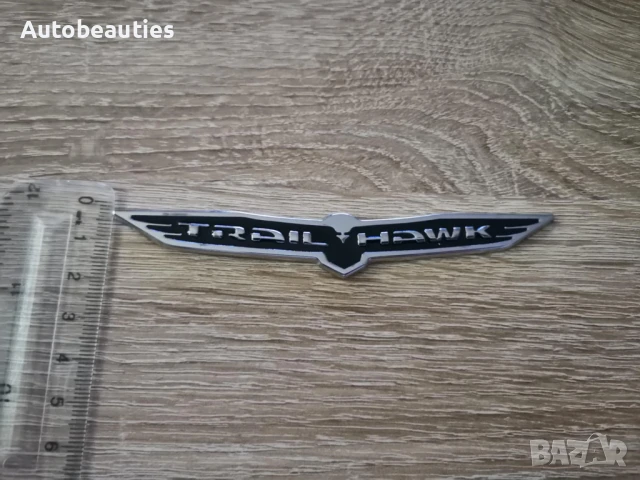 Jeep Trailhawk черна емблема малък размер, снимка 3 - Аксесоари и консумативи - 50514400