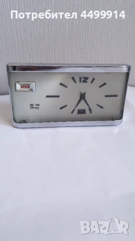 Стар будилник с дата, снимка 5 - Антикварни и старинни предмети - 53618829