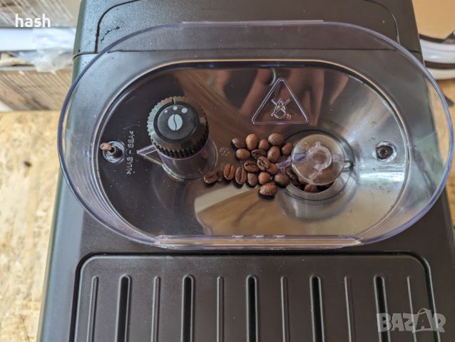 Arabica Latte Automatic EA819, Кафеавтомат, Технология Quattro Force, снимка 3 - Кафемашини - 46103669