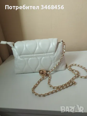 Дамска бяла малка чанта, снимка 3 - Чанти - 50434497