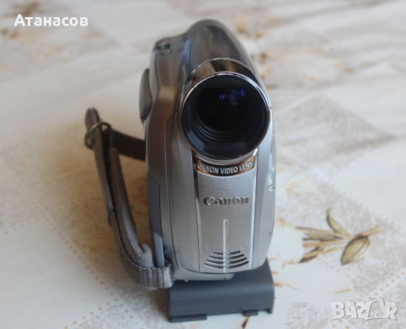 Видеокамера Canon MD110 Camcorder Мини ДВ, снимка 10 - Камери - 46521967