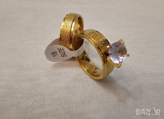 Комплект от два броя пръстени  - Пръстен с цирконии и халка от медицинска стомана в комбинция с мат , снимка 2 - Пръстени - 46410693