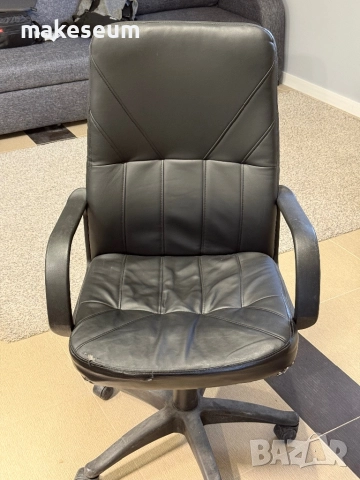 Офис стол, снимка 4 - Столове за офис - 51912255