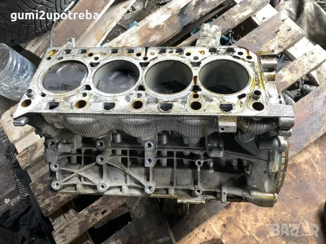 Двигателен Блок Бутала Колянов Вал 948101111CR Porsche Cayenne 957 4,8 V8