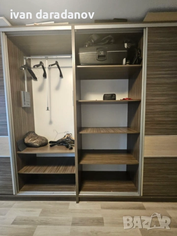 Гардероб , снимка 2 - Гардероби - 54236329