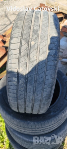 215/55/18 Michelin , снимка 2 - Гуми и джанти - 53848203