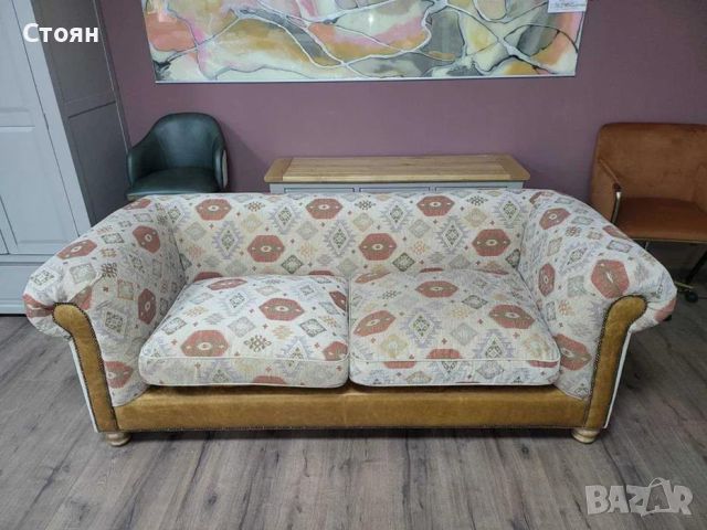 Комплект дивани тройка и двойка от плат и кожа тип Честърфийлд, снимка 4 - Дивани и мека мебел - 46474621