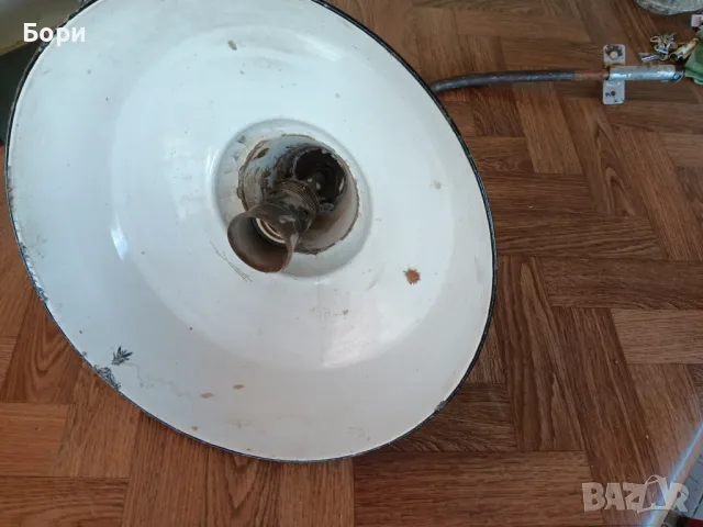 Метална стара лампа за таван, снимка 3 - Други ценни предмети - 50144022