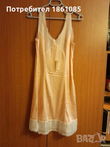 Нов дамски комбинезон