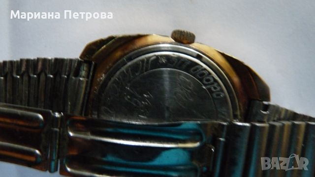 Руски часовник "Слава",позлатен, с датник и метална каишка, снимка 3 - Мъжки - 46072593