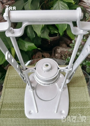 Лостова затварачка за буркани, снимка 3 - Буркани, бутилки и капачки - 53871669