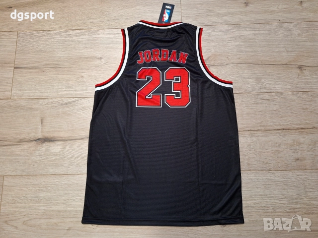 Баскетболен потник на Майкъл Джордан #Чикаго Булс #23# Mitchell&Ness!, снимка 2 - Баскетбол - 52572447