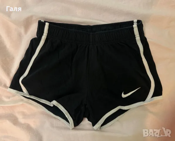 Къси панталонки Nike, снимка 1 - Къси панталони и бермуди - 47818288