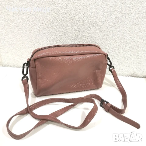 Малка дамска чантичка Reserved 