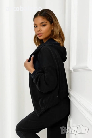 Дамски комплект анцуг Gloria, суитшърт и 7/8 панталон, 3цвята , снимка 14 - Комплекти - 51625282