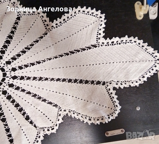  Ръчно плетено каре 80/40, снимка 4 - Антикварни и старинни предмети - 52809362