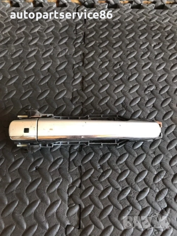 Външна дръжка предна лява сребриста за Mercedes E Class W210 (2001) 