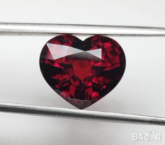 Изключителен Голям И Красив Естествен Спесартит Гранат 8.24 Карата, Сърцевидна Форма!  , снимка 11 - Други - 53893835