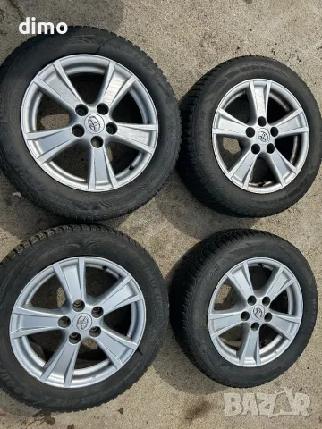 джанти с гуми 16 Toyota 5x114.3 ET39 6.5J 205 60, снимка 1 - Гуми и джанти - 47239912