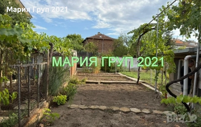 !!!ТОП ОФЕРТА!!!Продавам Двуетажна Къща Близнак с Два Гаража в гр. Димитровград кв."Раковски"!!!, снимка 14 - Къщи - 51806908