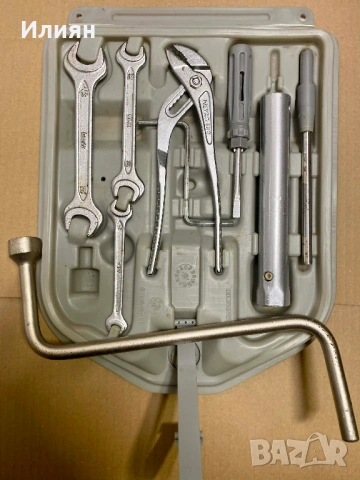 БМВ Е30, Е21 - комплект интструменти