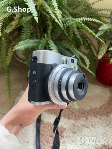 Fuji Instax mini 90 Neo Classic камера моментни снимки, снимка 6 - Камери - 53233745