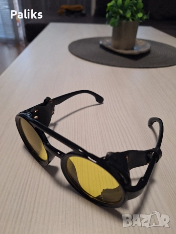 Очила Carrera Uv 400, снимка 3 - Слънчеви и диоптрични очила - 51737135