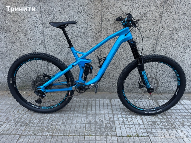 Canyon Strive CF 7.0 Race 27.5''/Sram NX 1x12/RockShox Lyrik 160mm