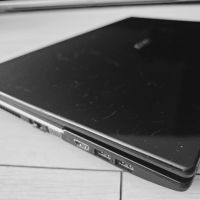 Acer aspire V3 731 , снимка 4 - Лаптопи за дома - 44991244