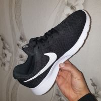 оригинални маратонки  NIKE TANJUN номер 43,5-44, снимка 9 - Маратонки - 40282480