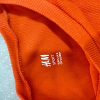 Топ H&M, снимка 1 - Корсети, бюстиета, топове - 45305201