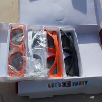 Очила за гледане на 3D-филми, снимка 4 - Стойки, 3D очила, аксесоари - 45293671