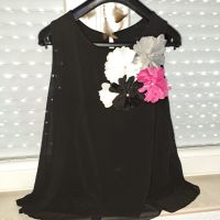 Дамска черна тениска , снимка 2 - Тениски - 45569431